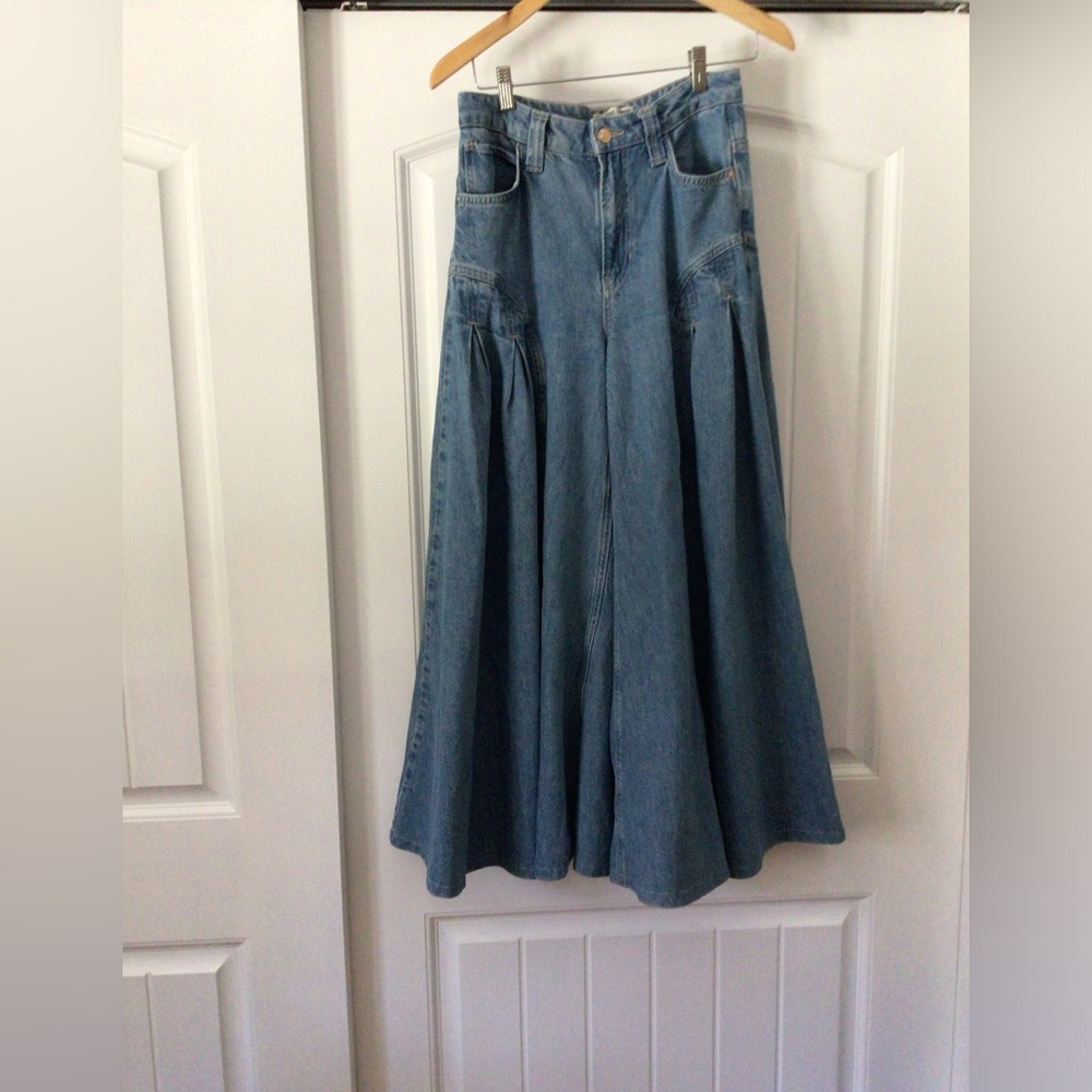 We the Free Pandora Wide-Leg
Blue Jeans size 26 - Picture 9 of 16